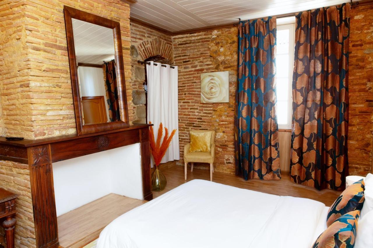Cafe De France Eauze Bed & Breakfast Dış mekan fotoğraf