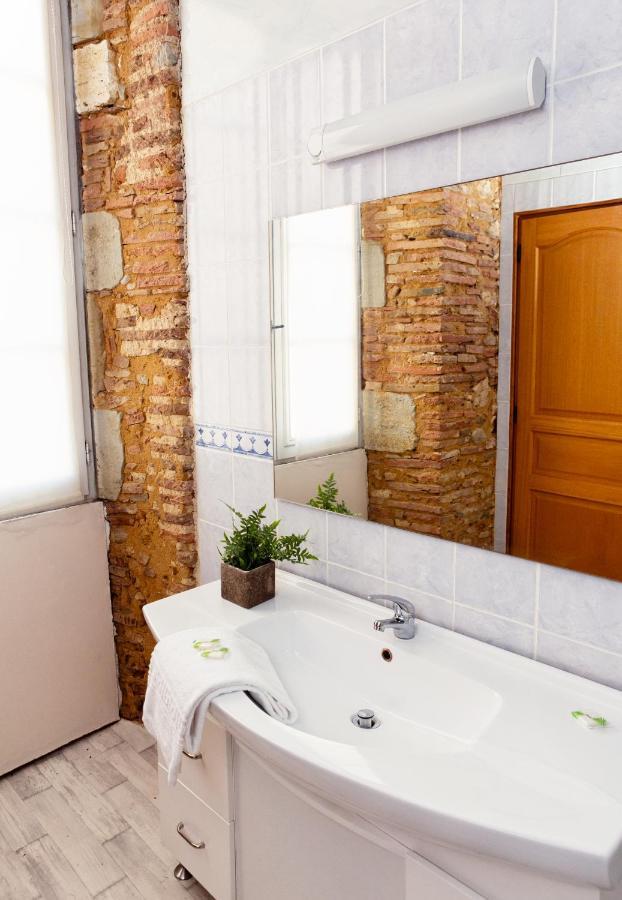 Cafe De France Eauze Bed & Breakfast Dış mekan fotoğraf