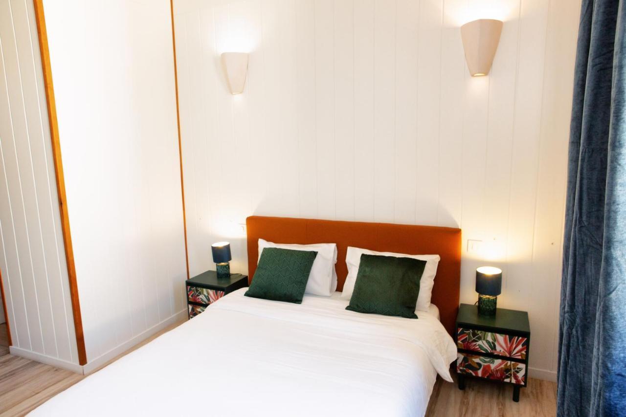 Cafe De France Eauze Bed & Breakfast Dış mekan fotoğraf