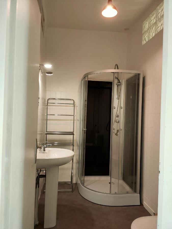 Cafe De France Eauze Bed & Breakfast Dış mekan fotoğraf